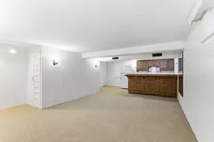 2300 W 95th St, Bloomington, MN 55431 - Photo 21