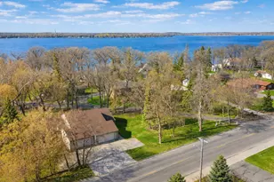 624 N Shore Dr, Detroit Lakes, MN 56501 - Photo 31