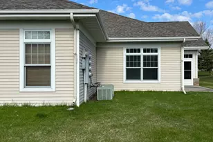 624 N Shore Dr, Detroit Lakes, MN 56501 - Photo 29