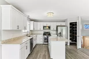 9455 Jarrod Ave S, Cottage Grove, MN 55016 - Photo 11