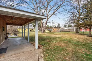 11424 Xavis St NW, Coon Rapids, MN 55433 - Photo 37