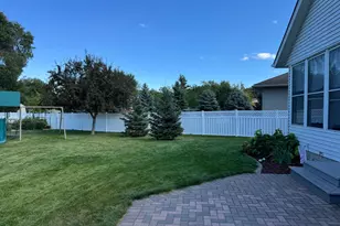 817 Cullen Cir, Marshall, MN 56258 - Photo 41