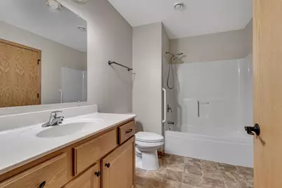 617 Cottonwood Avenue, Litchfield, MN 55355 - Photo 13