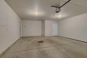 647 Cottonwood Ave, Litchfield, MN 55355 - Photo 17