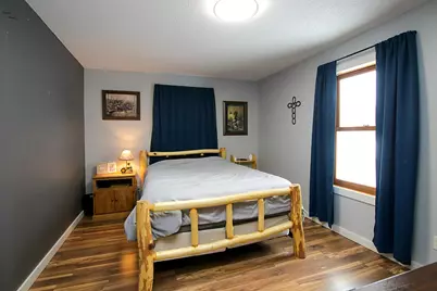 302 2nd Street SE, Renville, MN 56284 - Photo 21