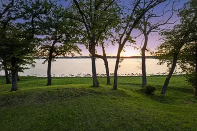 555 Bushaway Road, Wayzata, MN 55391 - Photo 3