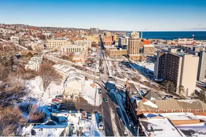 727 W 1st Street, Duluth, MN 55806 - Photo 3