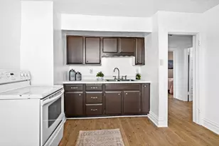 727 W 1st St, Duluth, MN 55806 - Photo 17