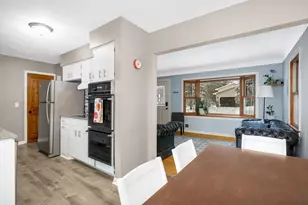 1566 Seneca Trail, White Bear Lake, MN 55110 - Photo 9