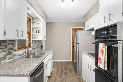 1566 Seneca Trail, White Bear Lake, MN 55110 - Photo 11