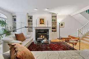 103 Edgewood Ct, Wayzata, MN 55391 - Photo 7