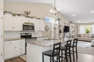 5029 Oak St, Maple Plain, MN 55359 - Photo 5