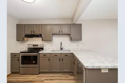 3612 Saint Francis Way #H, Eagan, MN 55123 - Photo 9