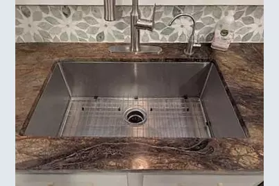 602 S Oak Street, Lake City, MN 55041 - Photo 9