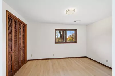 15701 Oak Ridge Road, Eden Prairie, MN 55346 - Photo 17