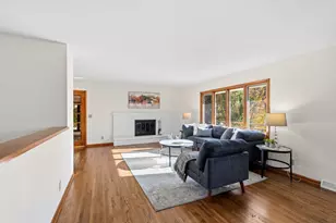 15701 Oak Ridge Rd, Eden Prairie, MN 55346 - Photo 5