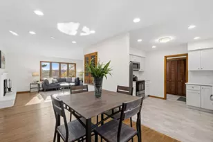 15701 Oak Ridge Rd, Eden Prairie, MN 55346 - Photo 7