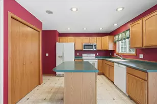 1736 Rodao Dr, River Falls, WI 54022 - Photo 7