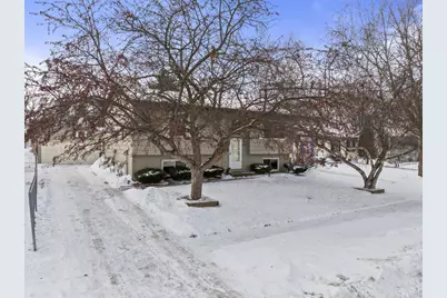 2214 49th Street NW, Rochester, MN 55901 - Photo 3