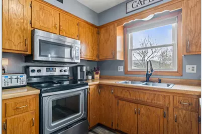 2214 49th Street NW, Rochester, MN 55901 - Photo 9