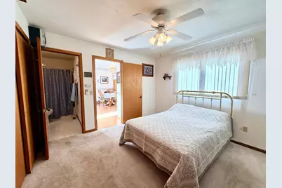 201 Nobles Street, Worthington, MN 56187 - Photo 15