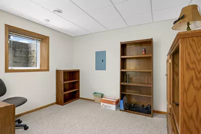 1373 5th Street E, Saint Paul, MN 55106 - Photo 25