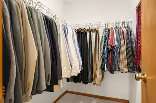 1373 5th St E, Saint Paul, MN 55106 - Photo 15