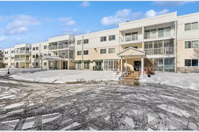 130 Demont Avenue E #142, Little Canada, MN 55117 - Photo 5