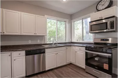 1602 Johnson Street NE, Minneapolis, MN 55413 - Photo 3