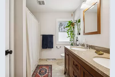 2941 Noble Avenue N, Golden Valley, MN 55422 - Photo 17