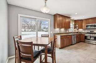 2941 Noble Ave N, Golden Valley, MN 55422 - Photo 11