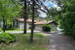 12521 Homestead Dr, Hugo, MN 55110 - Photo 9