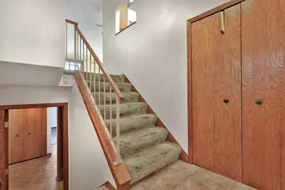 2052 Bradley Street, Maplewood, MN 55117 - Photo 15