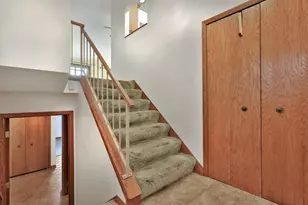 2052 Bradley St, Maplewood, MN 55117 - Photo 15