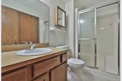 2052 Bradley Street, Maplewood, MN 55117 - Photo 21