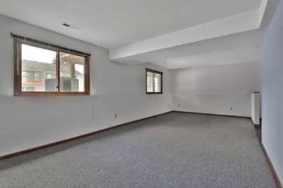 2052 Bradley Street, Maplewood, MN 55117 - Photo 17