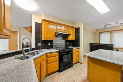 10695 53rd Avenue N, Plymouth, MN 55442 - Photo 13