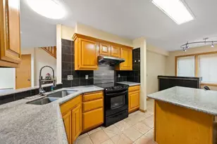 10695 53rd Ave N, Plymouth, MN 55442 - Photo 13