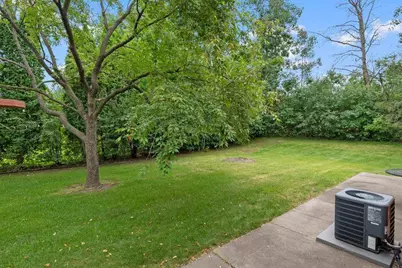 10695 53rd Avenue N, Plymouth, MN 55442 - Photo 35