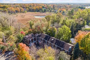 204 Central Ave S, Wayzata, MN 55391 - Photo 31