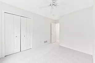 204 Central Ave S, Wayzata, MN 55391 - Photo 19