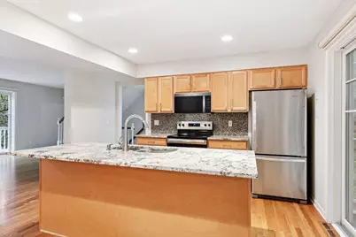 204 Central Avenue S, Wayzata, MN 55391 - Photo 9