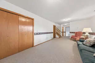 625 E 1st St, Waconia, MN 55387 - Photo 25