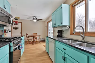 30125 Ridgewood Avenue, Shafer, MN 55074 - Photo 9