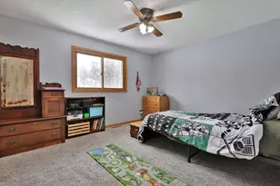 30125 Ridgewood Ave, Shafer, MN 55074 - Photo 11