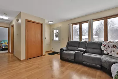 30125 Ridgewood Avenue, Shafer, MN 55074 - Photo 5