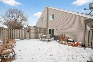 6814 York Pl N, Brooklyn Center, MN 55429 - Photo 17