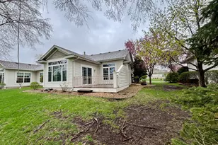 519 Holly Ln N, Oakdale, MN 55128 - Photo 27