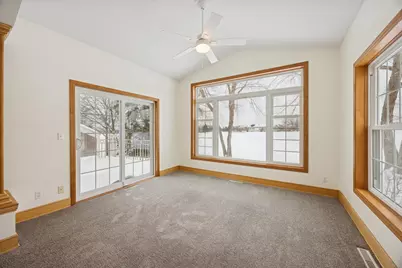 519 Holly Lane N, Oakdale, MN 55128 - Photo 11