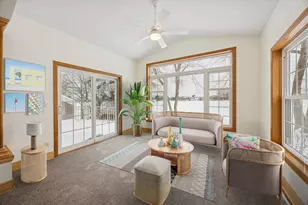 519 Holly Ln N, Oakdale, MN 55128 - Photo 11